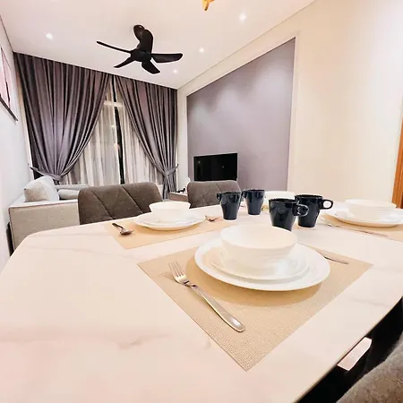 Sky Suites At Klcc By Mitstay Kuala Lumpur Room photo