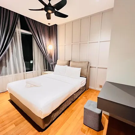 Sky Suites At Klcc By Mitstay Kuala Lumpur Room photo
