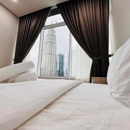 Sky Suites At Klcc By Mitstay Kuala Lumpur Exterior photo