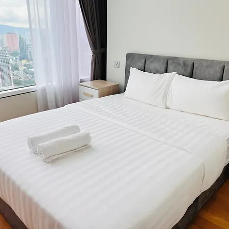 Sky Suites At Klcc By Mitstay Kuala Lumpur Exterior photo