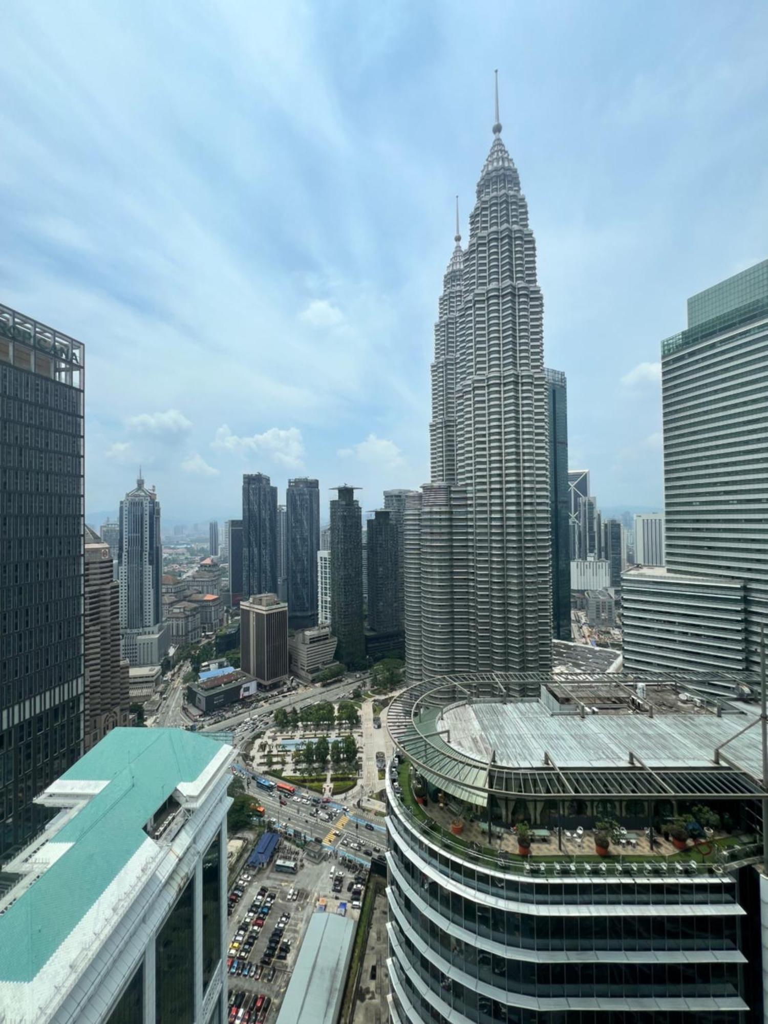 Apartment Sky At Klcc By Mitstay *