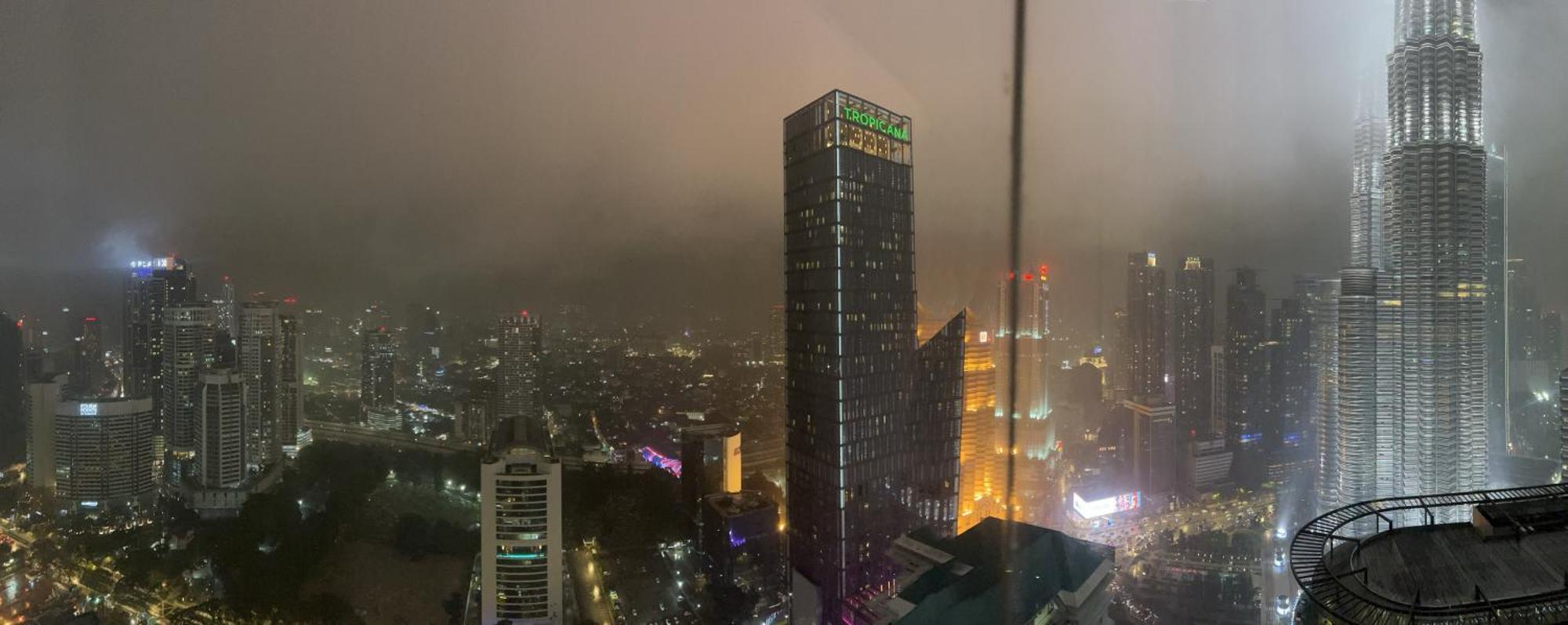 Sky At Klcc By Mitstay Apartment *