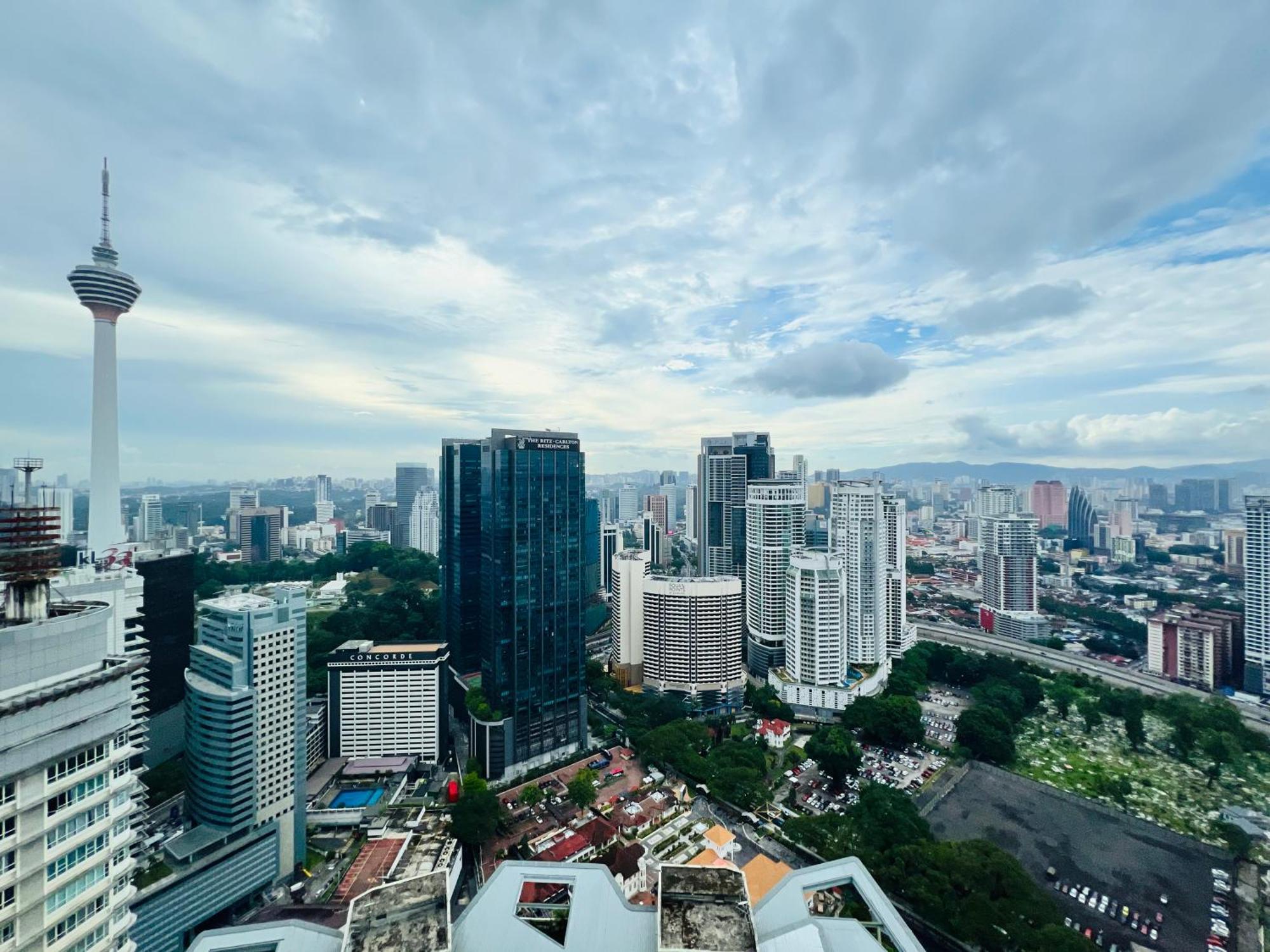 Sky At Klcc By Mitstay Apartment *